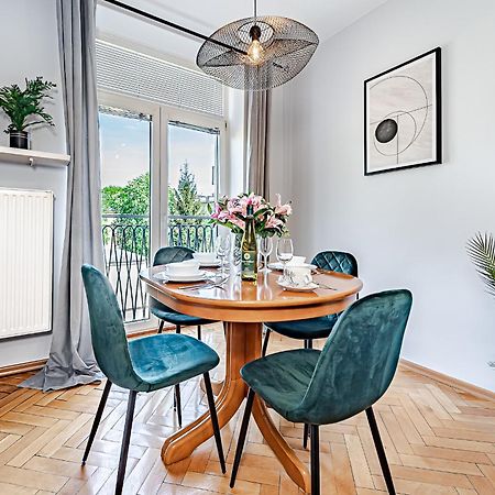 Warsaw Inside Wola & Business Apartment Екстериор снимка